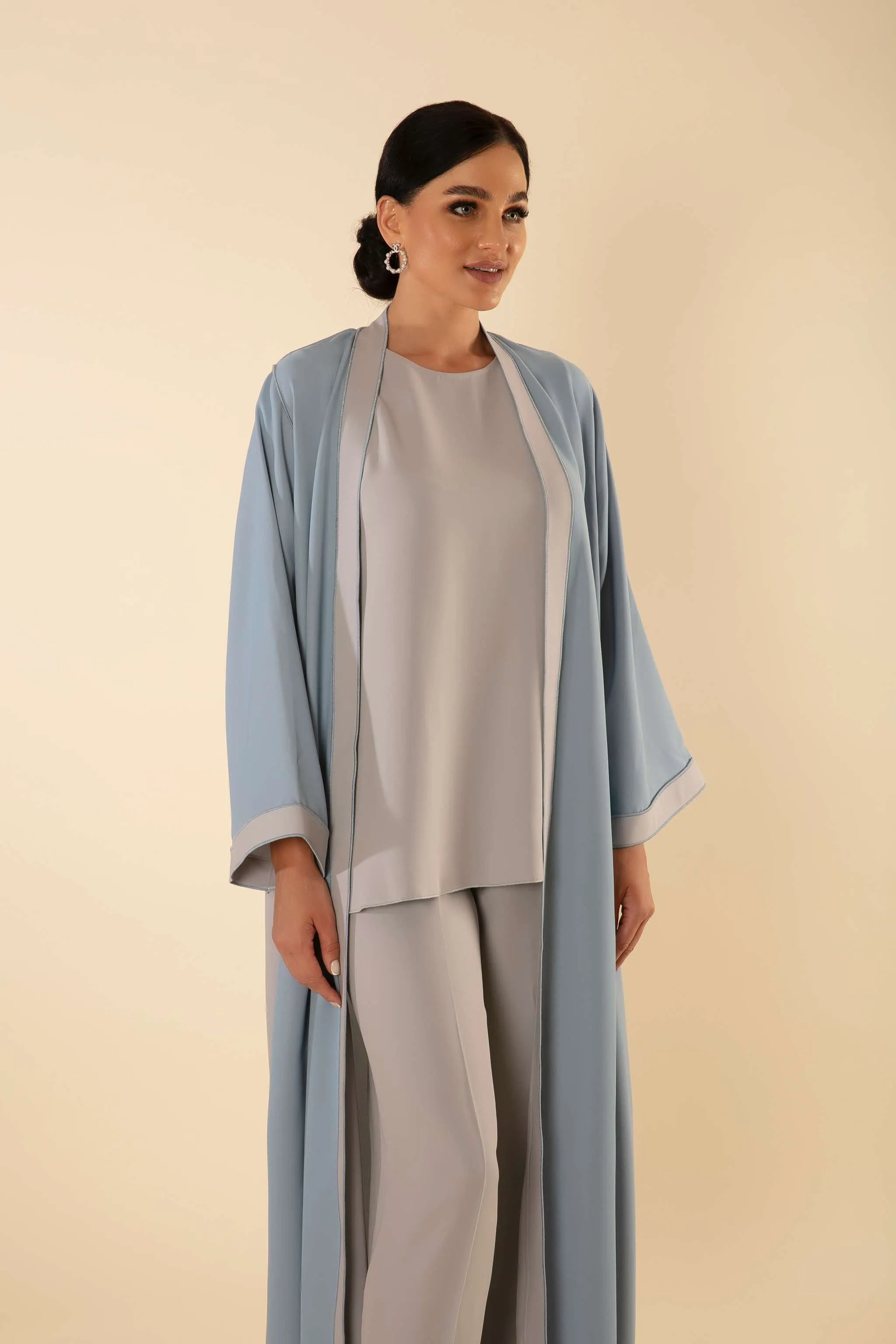 2 TONS GREY/BLUE ABAYA SET