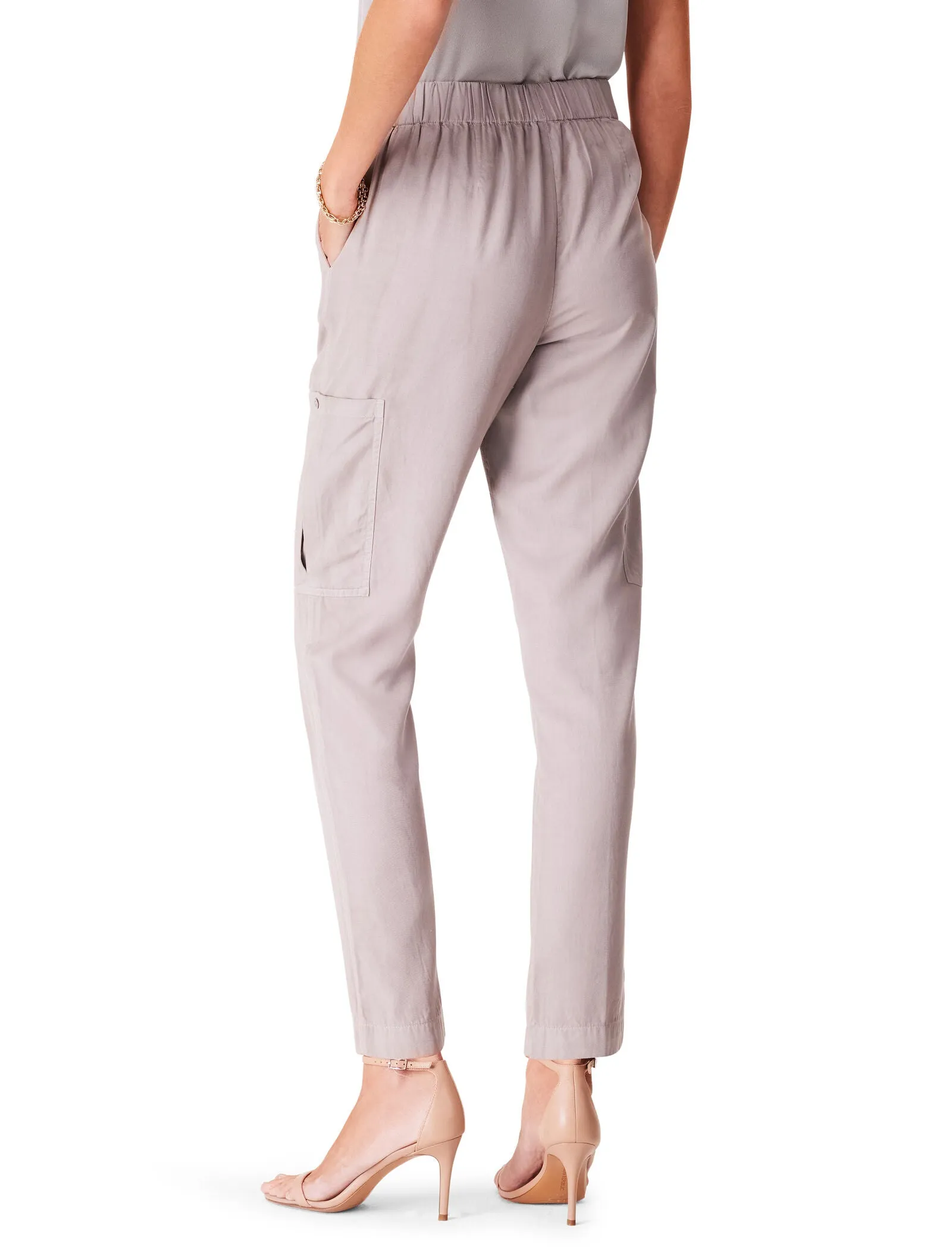 28" Refined Cargo Relaxed Pant in French Linen