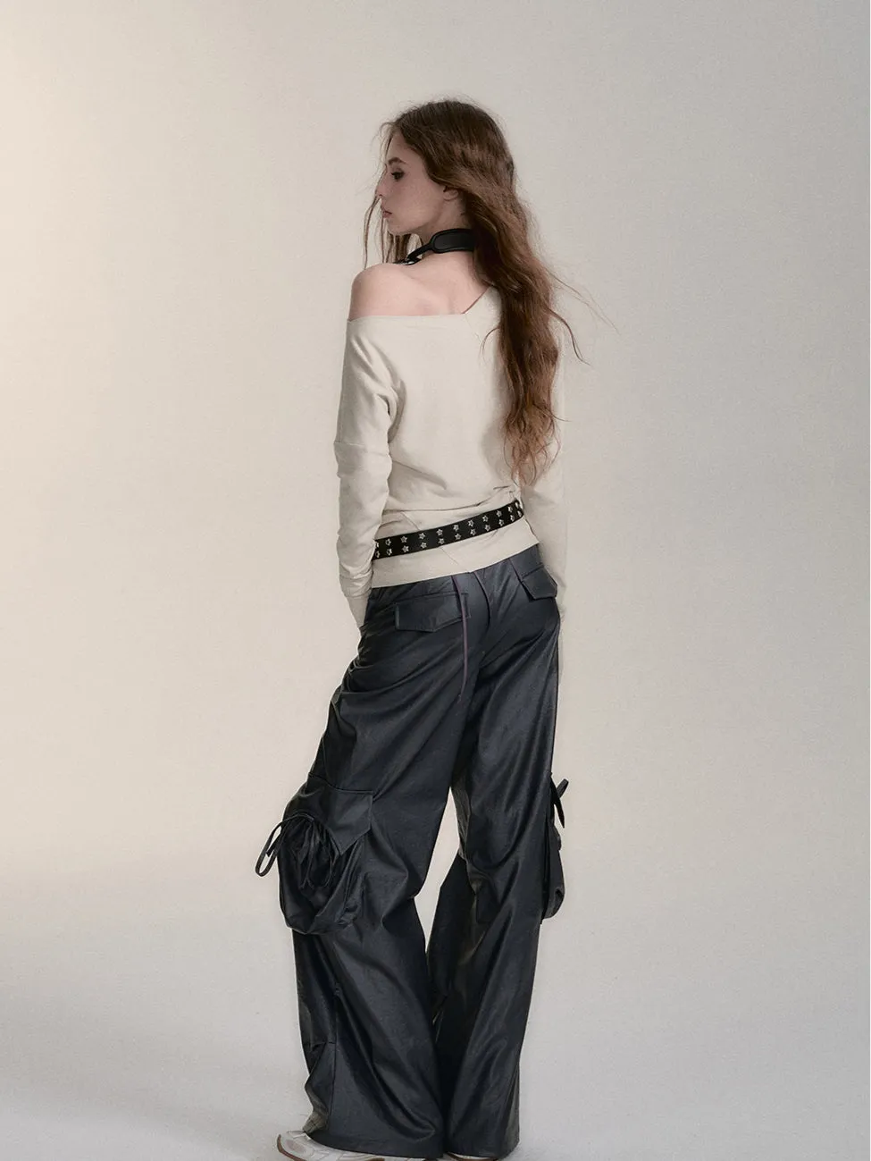 Black Pockets Wide-Leg Cargo Pants