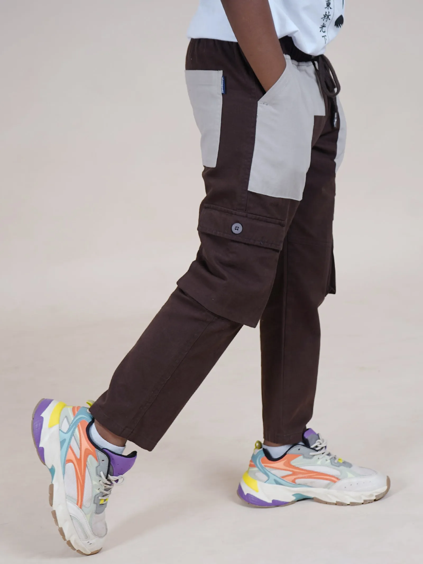 Boys Cotton Full Length Contrast Patch Pocket Cargo Pant With Elasticated Drawstring