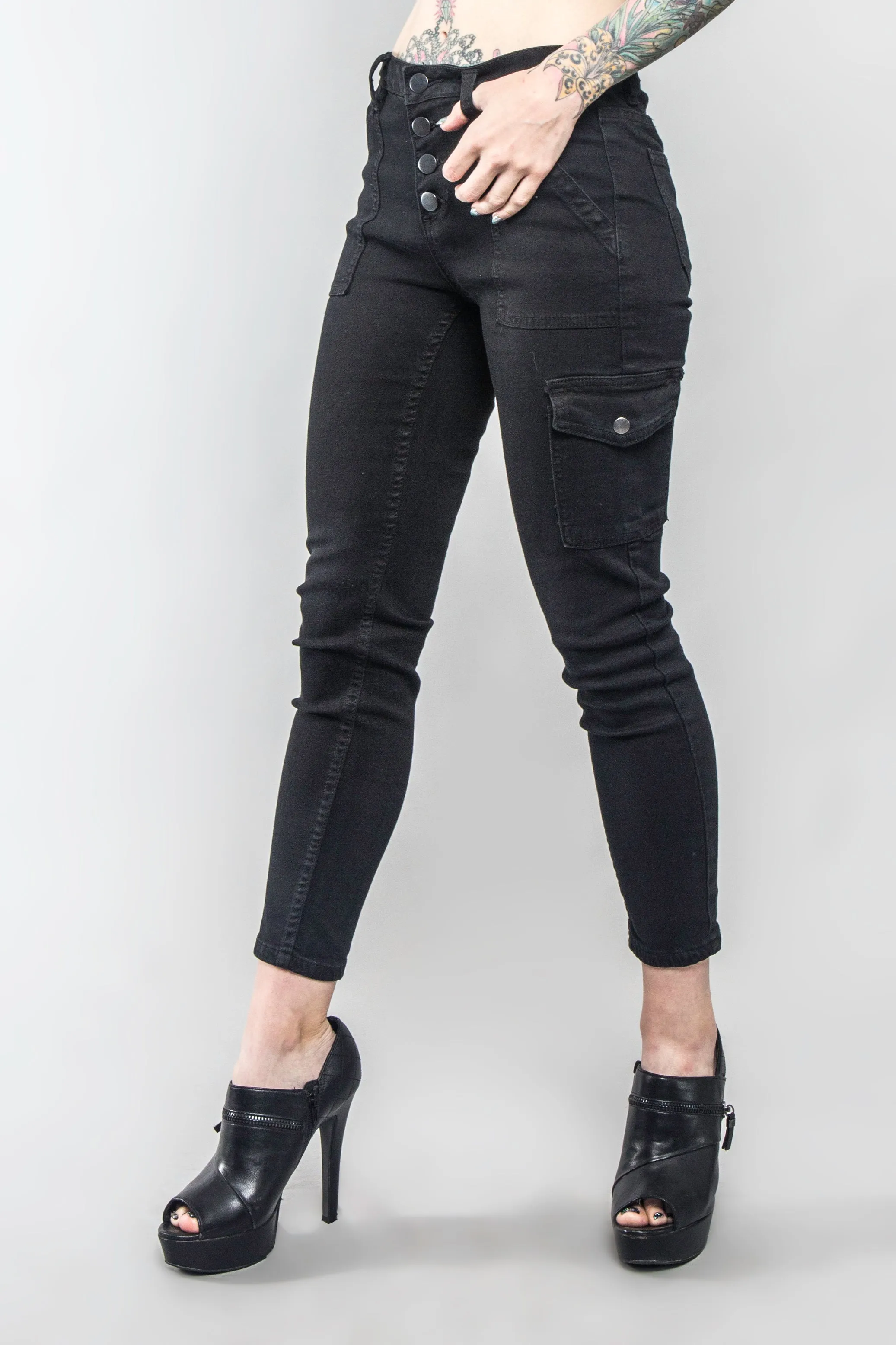 Buttoned Skinny Cargo Pants