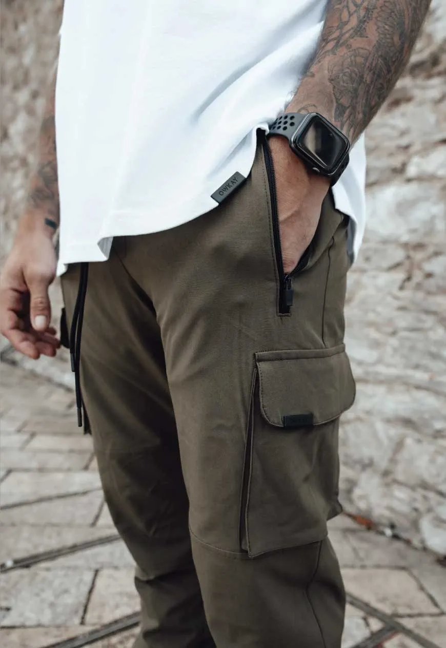 CARGO PANTS - OLIVE