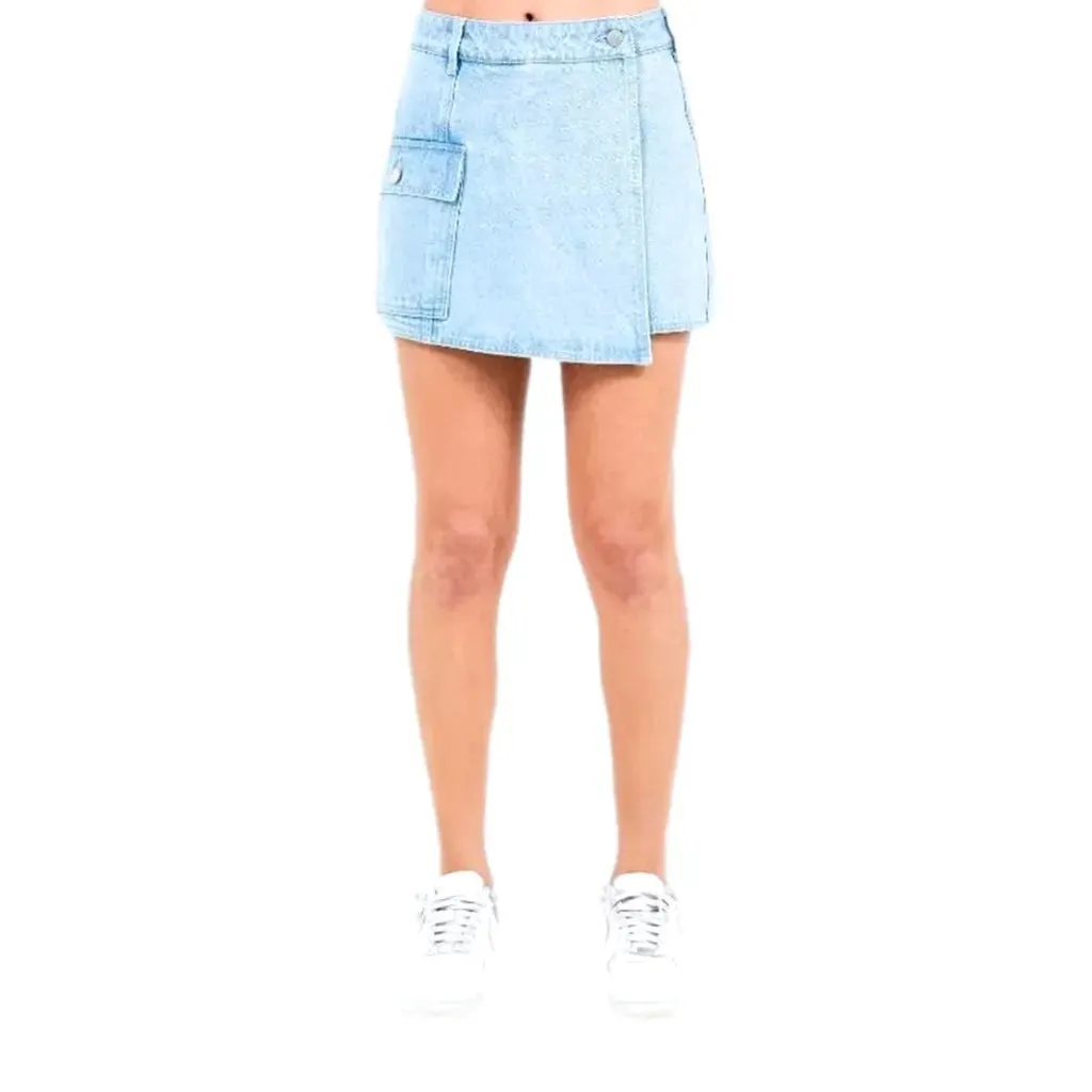 Chic and stylish denim skort