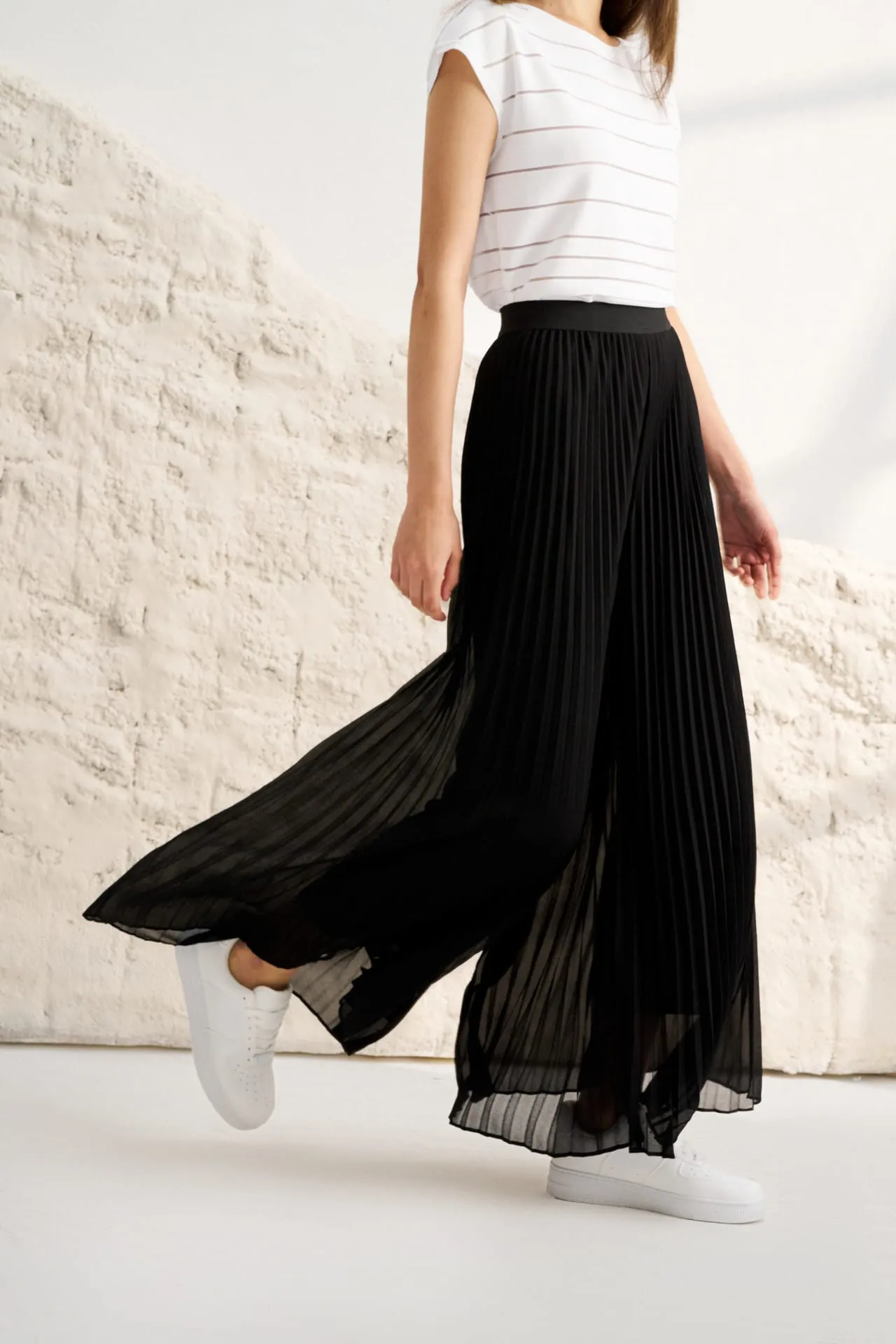 Chiffon Wide Leg Pleated Pants