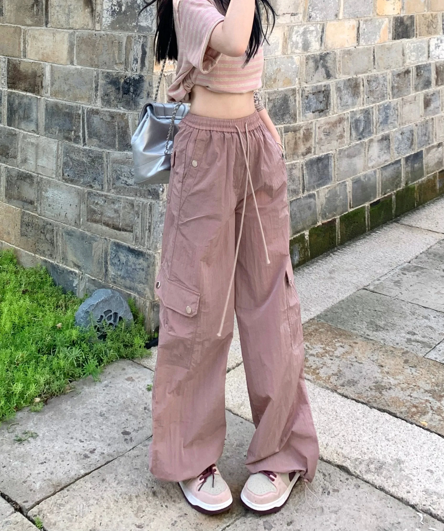 Drawstring Folds Parachute Cargo Pants