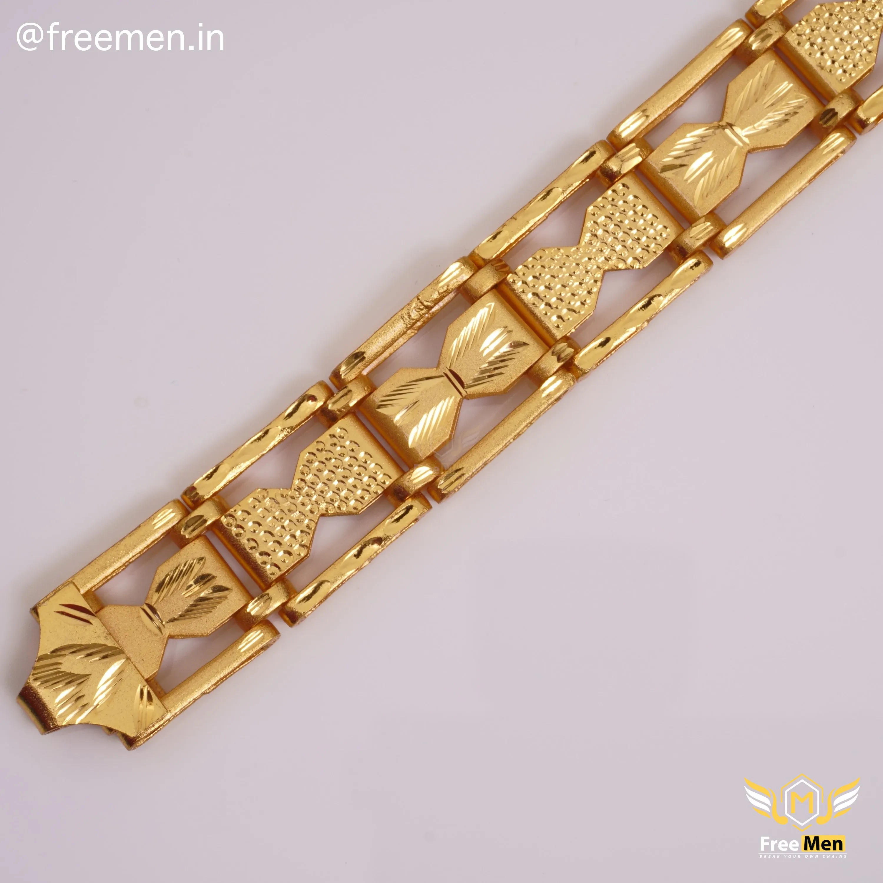 Freemen Amazing stylish Men Golden Bracelet - FM343