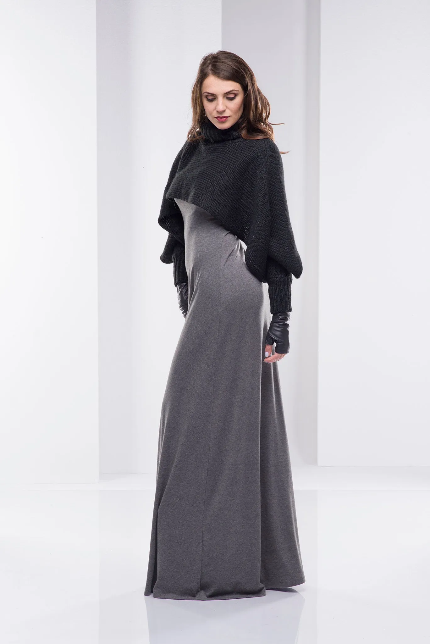 Minimalist Full Sleeve Maxi Dress