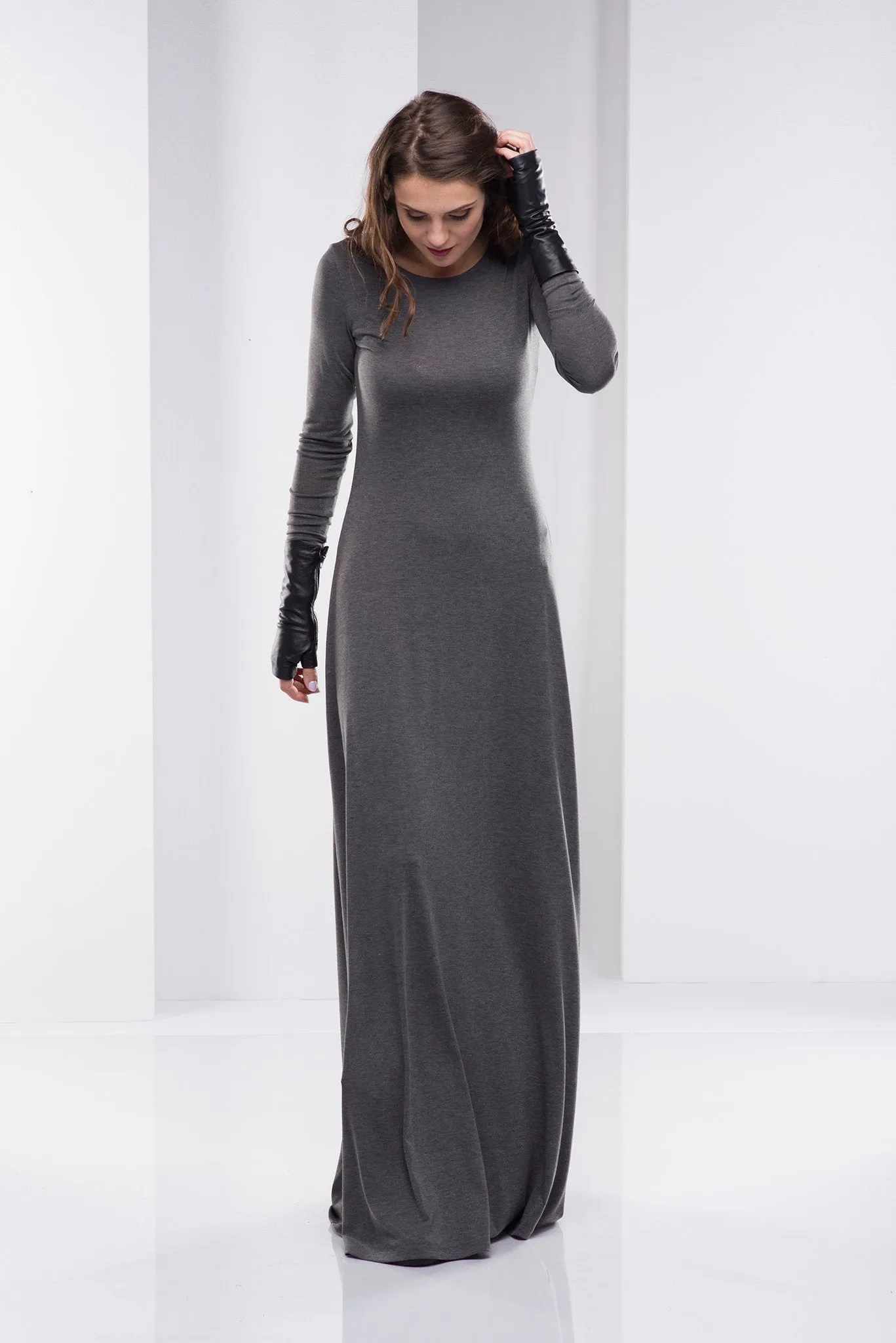 Minimalist Full Sleeve Maxi Dress