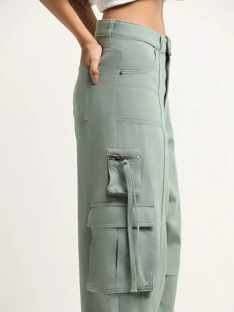 Nuon Green High Rise Wide Leg Fit Cargo Jeans