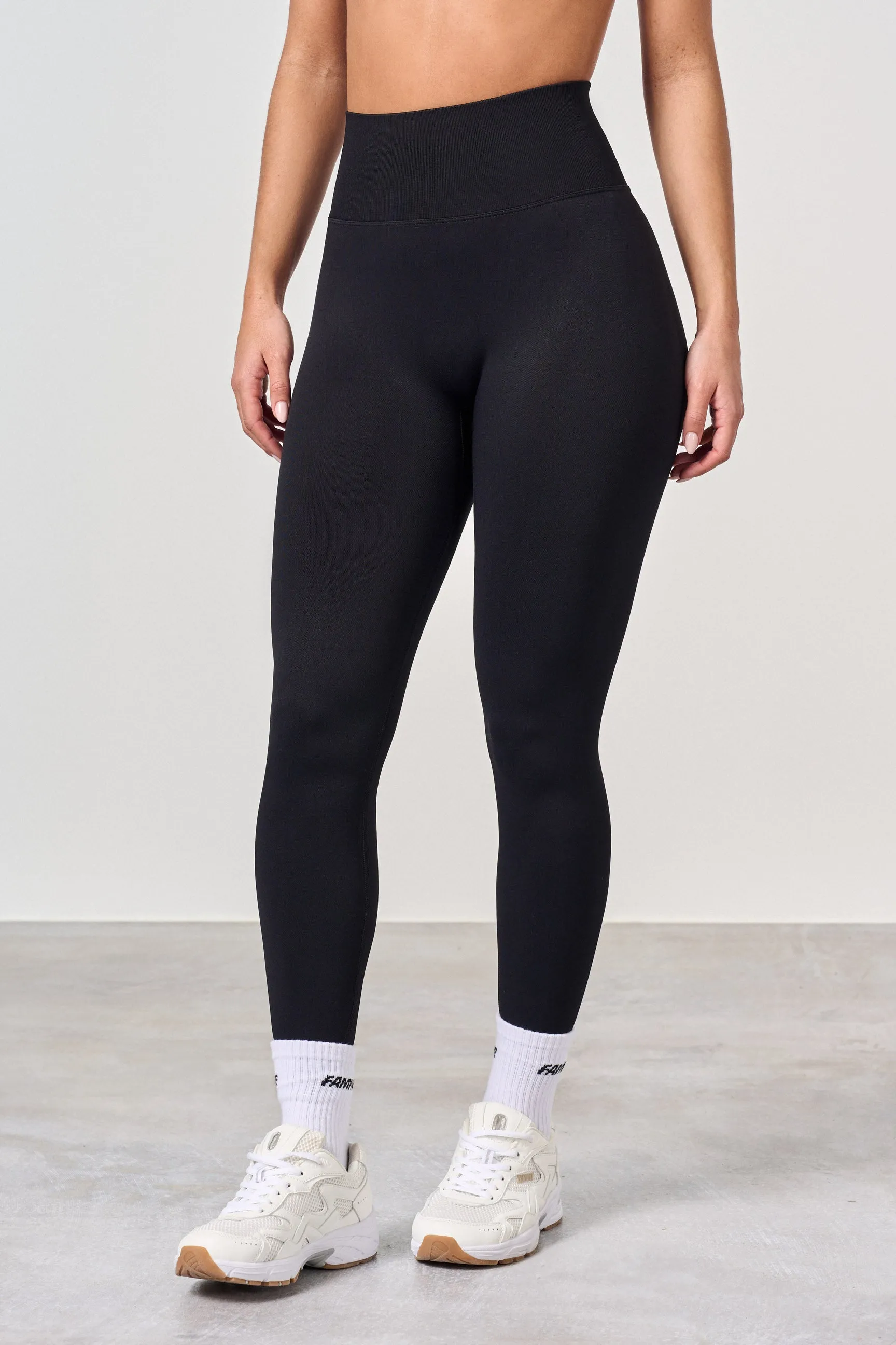 Refine Scrunch Leggings