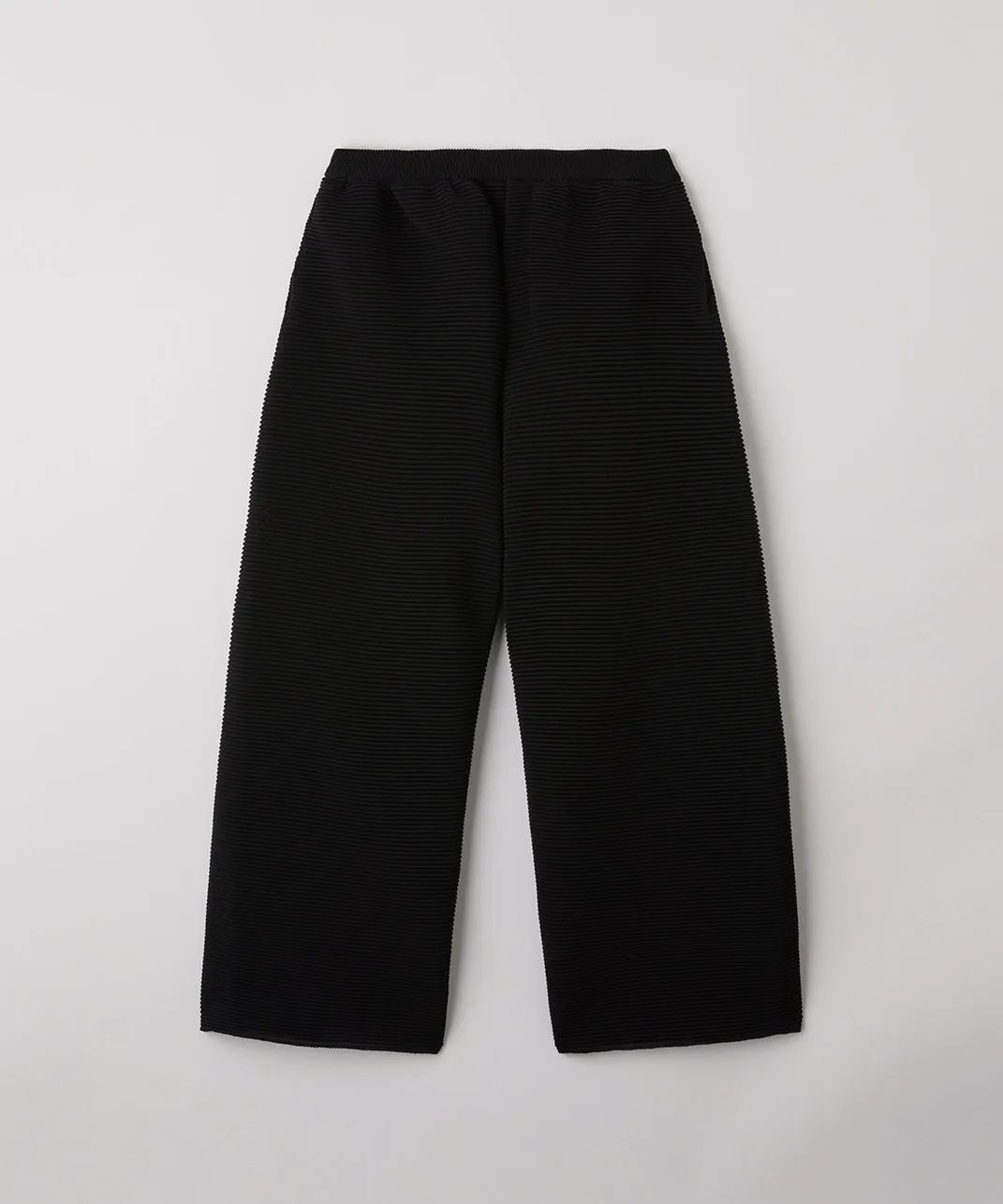 Stratum Wide Straight Pants in Black by CFCL