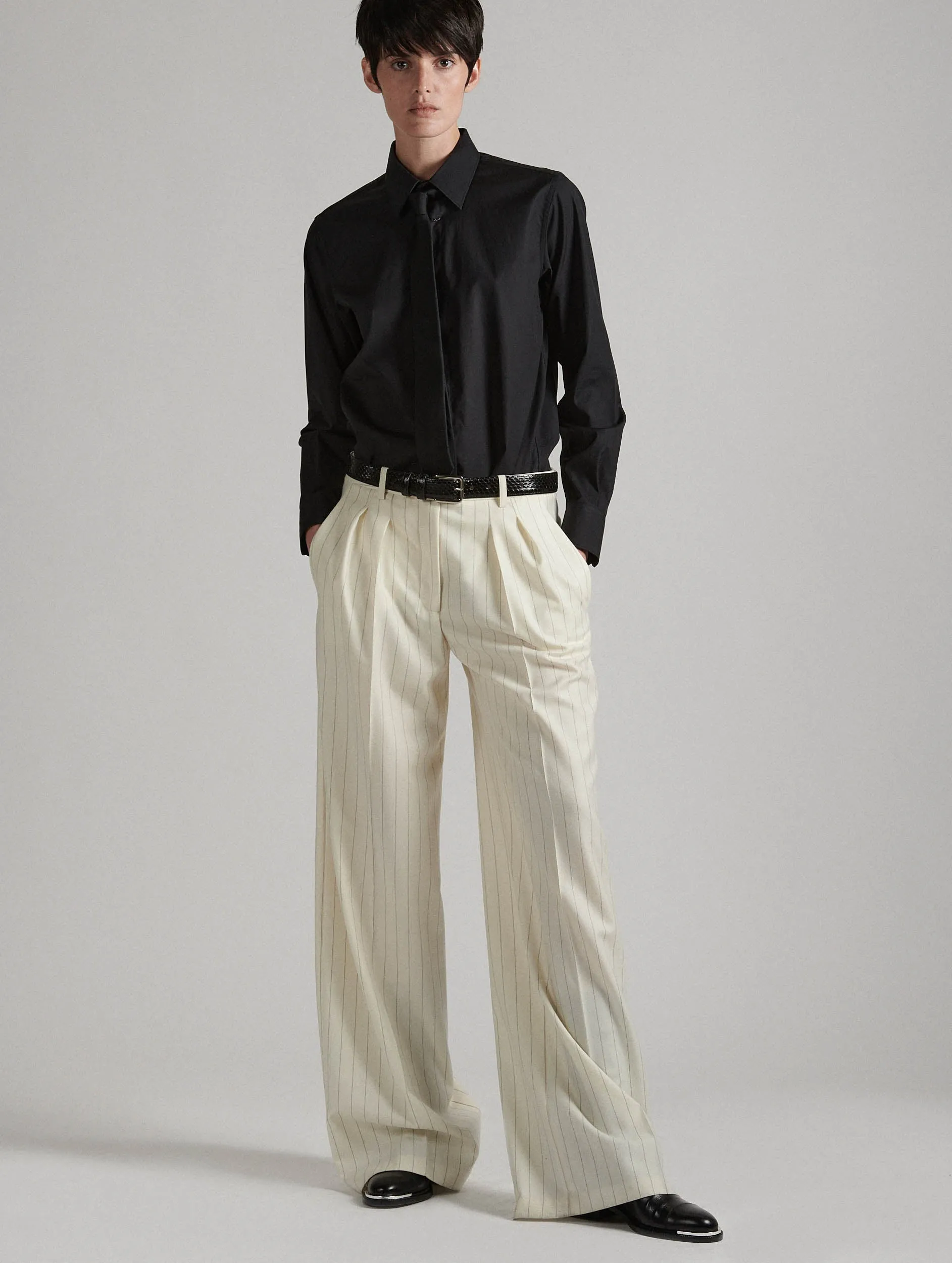 Wide-leg pants in striped flannel